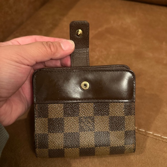 Louis Vuitton Damier Ebene Pattern Coated Canvas Compact Wallet - Picture 7 of 16